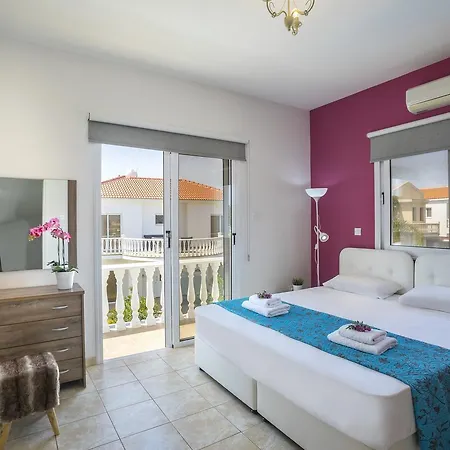 Villa Deluxe Nissi Beach Ajía Nápa